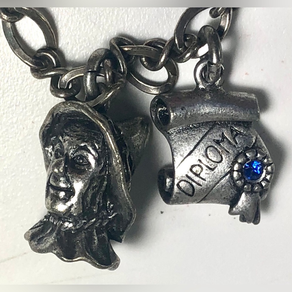 SO WICKED!! VTG Wizard of Oz Charm Bracelet! - Picture 5 of 10